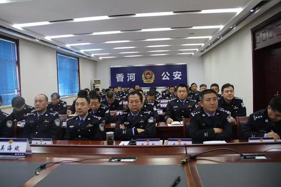 香河县公安局举行主题教育专题党课活动