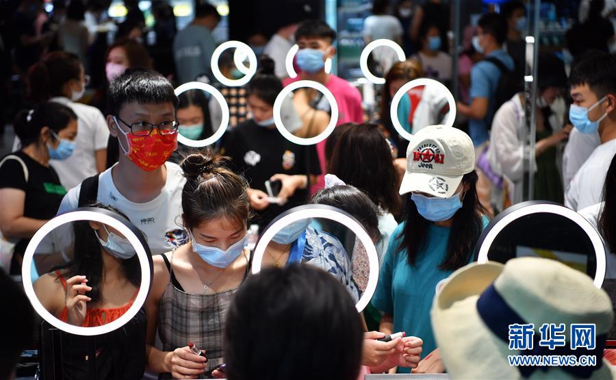 (新华全媒头条·聚焦三季度经济·图文互动)(15)逐季转好 稳定复苏——透视中国经济“三季报”