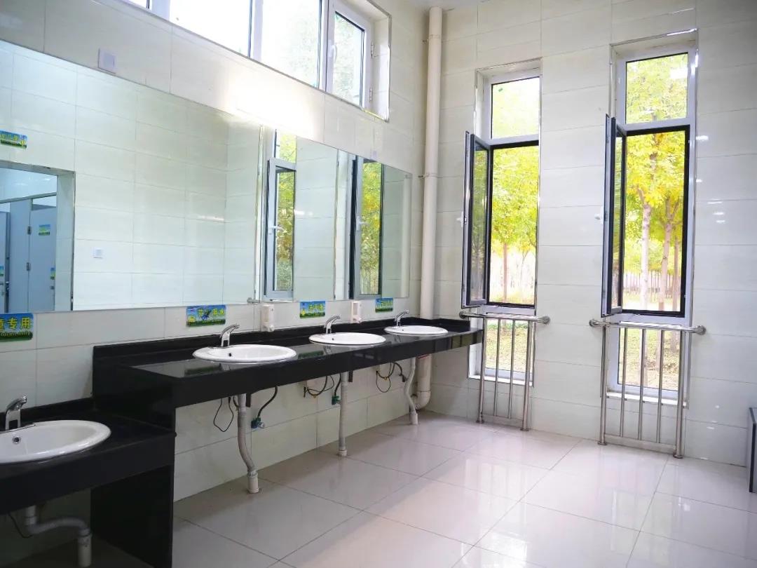 我市新建、改造13座公厕