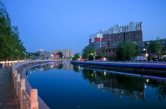 曲阳县孟良河清淤拆违建后的生态美景。贾民义摄