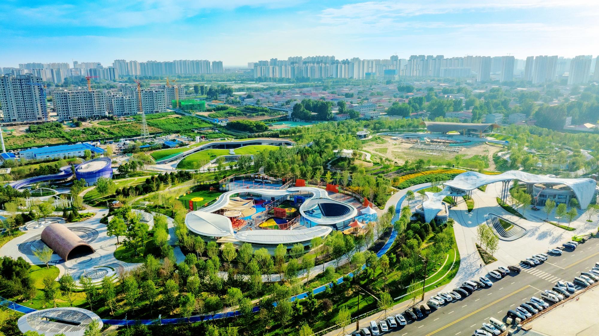 丝路友谊园。白永民摄