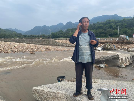 河北兴隆抗洪一线的“沙哑”担当